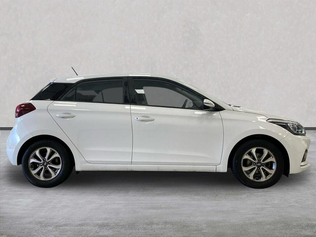 Hyundai I20 1.2 Se Launch Edition Hatchback NG69CSO White #3