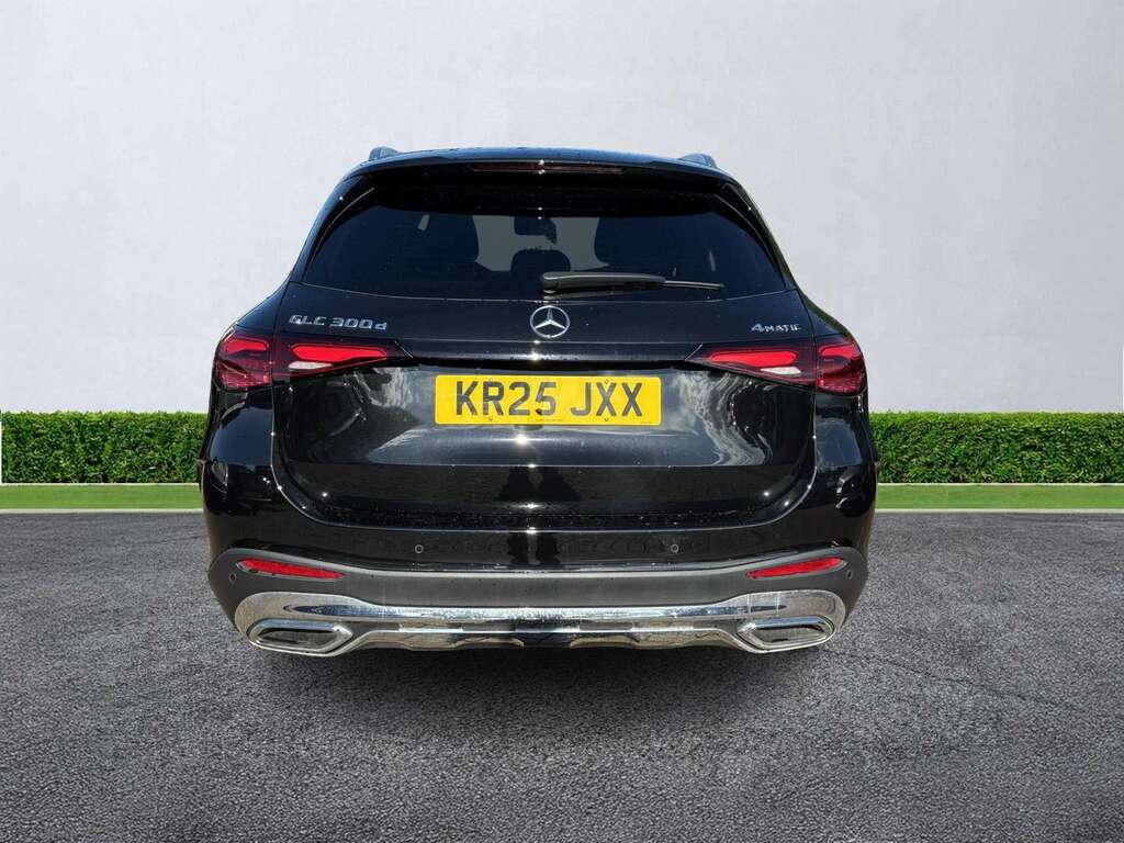 Mercedes-Benz GLC Class Glc 300D 4Matic Amg Line Premium 9G-tronic KR25JXX Black #4