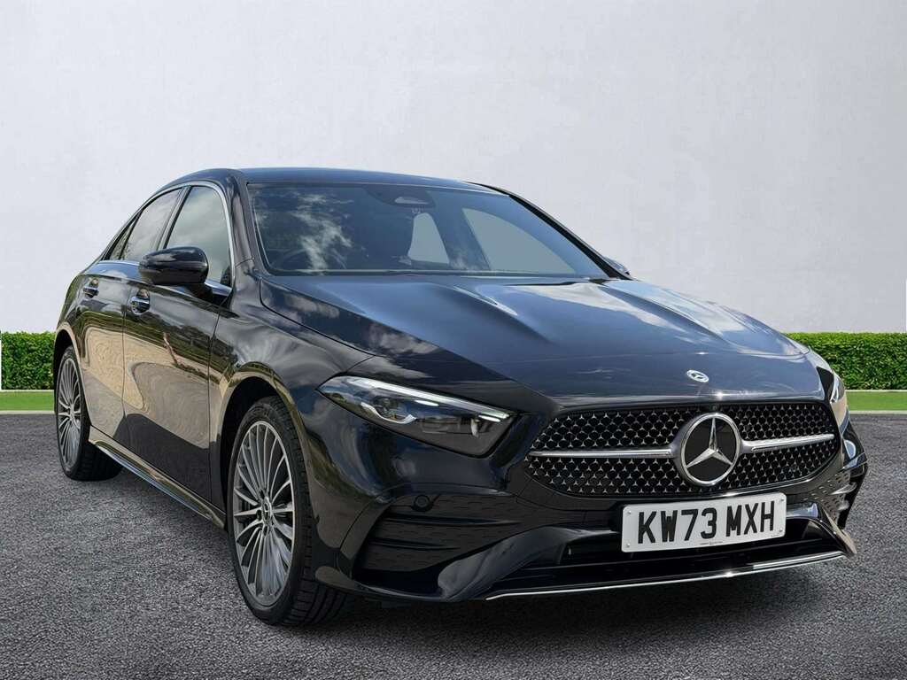 Mercedes-Benz A Class A250e Amg Line Premium Plus Black