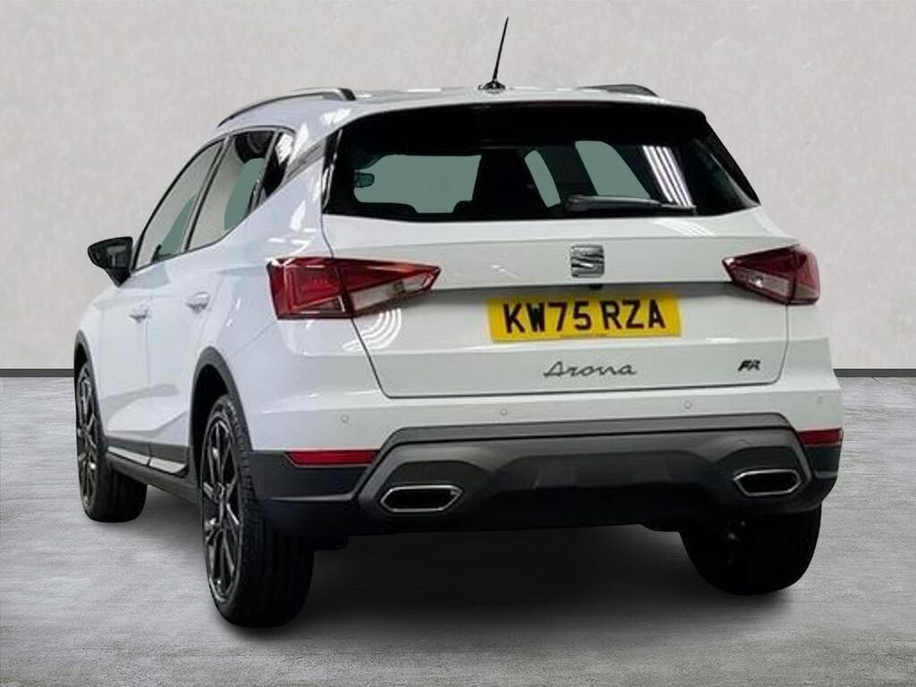 Seat Arona 1.0 Tsi 115 Fr Black Edition KW75RZA White #4