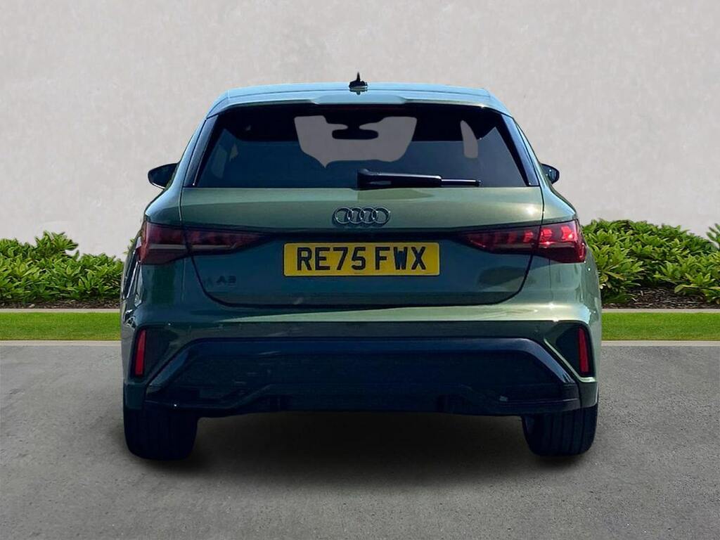 Audi A3 2.0 Tdi 150 Black Edition S Tronic Tech Pack RE75FWX Green #4