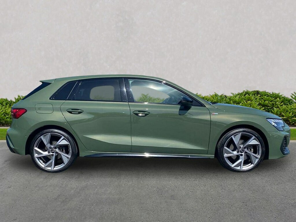 Audi A3 2.0 Tdi 150 Black Edition S Tronic Tech Pack RE75FWX Green #3