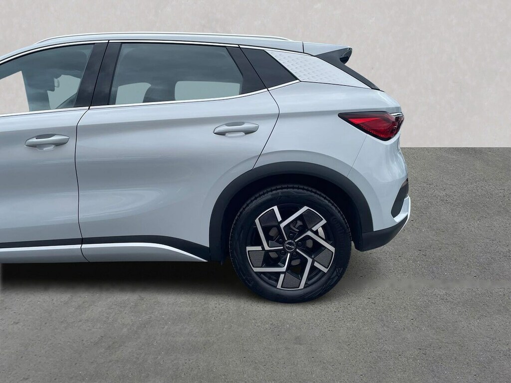 Byd Atto 3 60.48Kwh Design Suv 204 Ps LF74RGR White #5