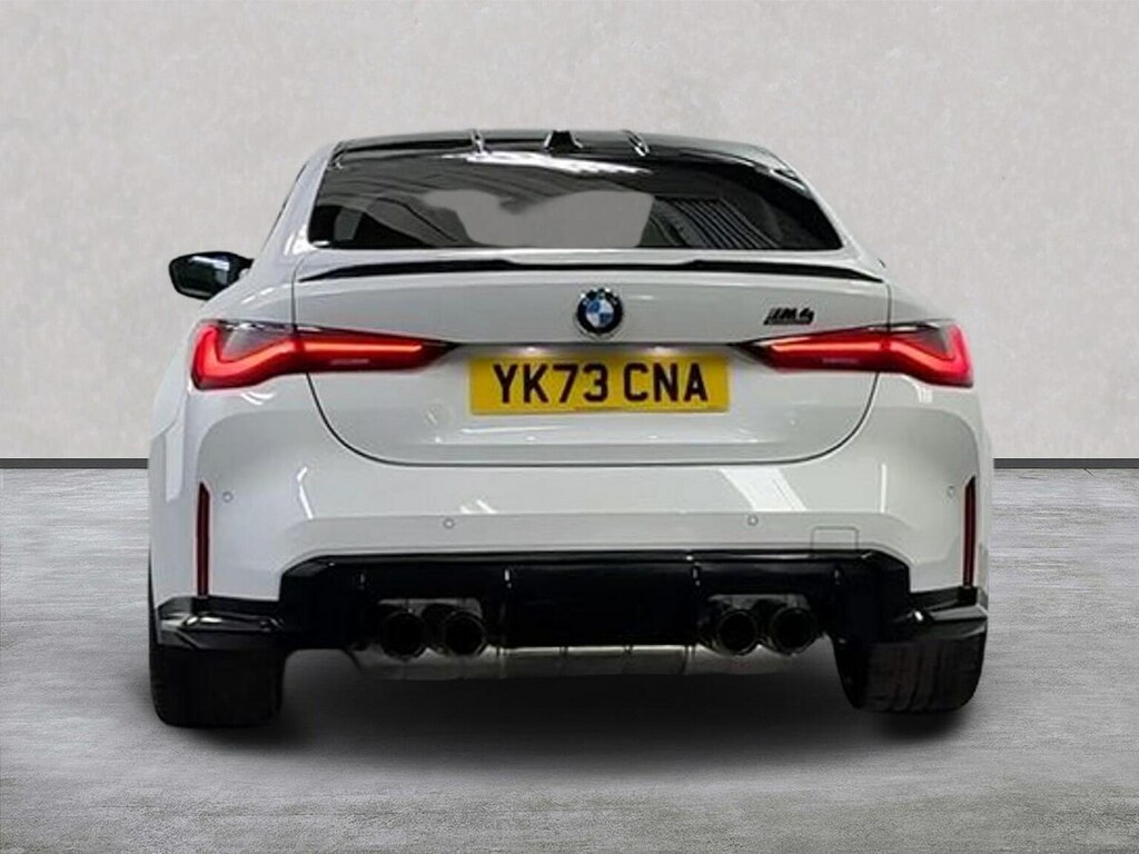 BMW M4 3.0 Biturbo Competition Coupe Steptroni YK73CNA White #4