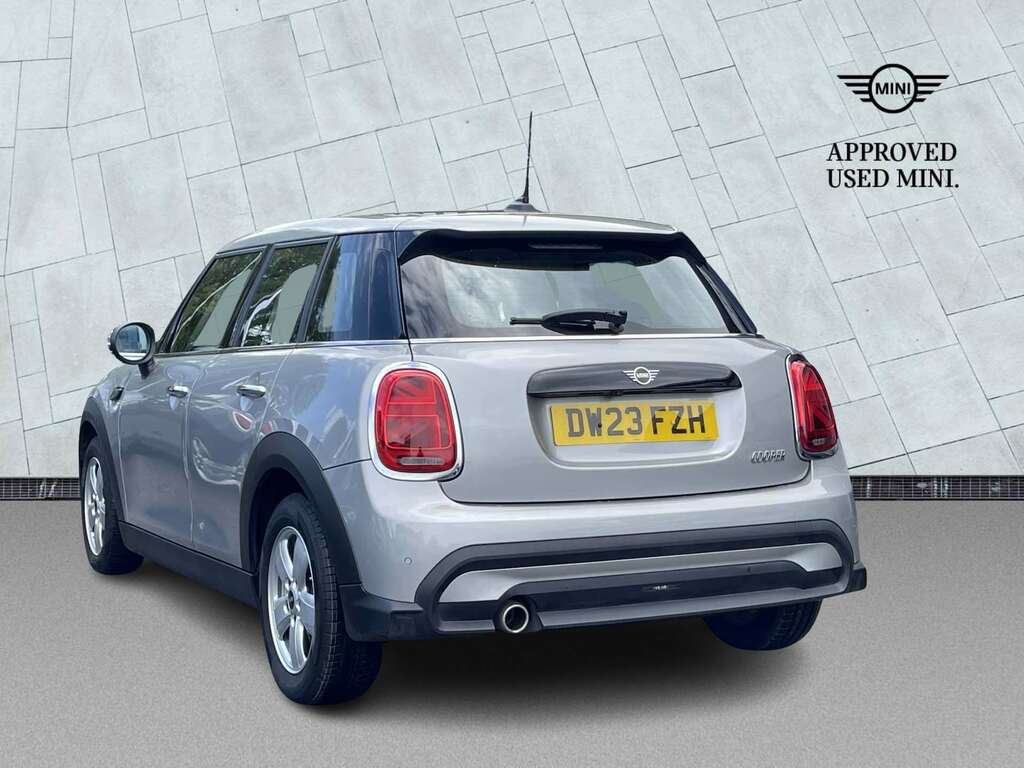 Mini Hatch 1.5 Cooper Classic Premium Plus DW23FZH Silver #2