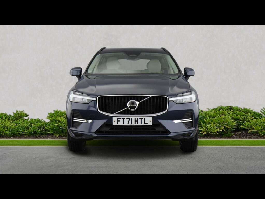 Volvo XC60 2.0 B5p Momentum Geartronic FT71HTL Blue #5