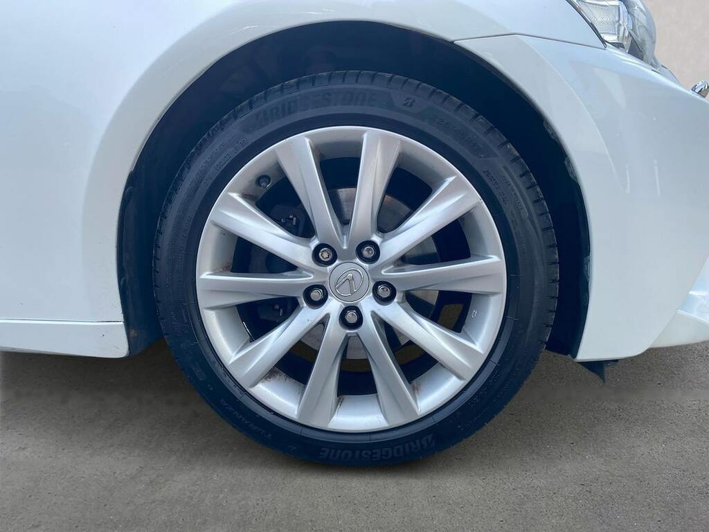 Lexus IS Is 300H Executive Edition Cvt Saloon White #5