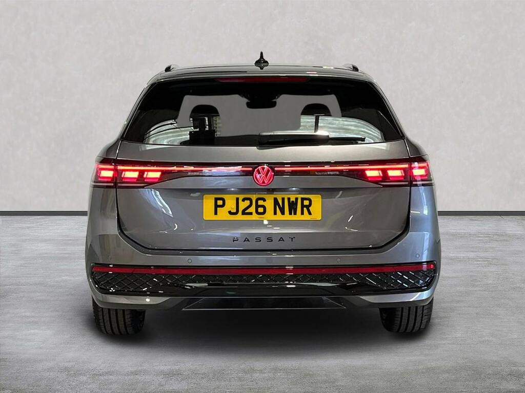 Volkswagen Passat 1.5 Tsi Ehybrid 19.7Kwh R-line Estate P PJ26NWR Grey #4