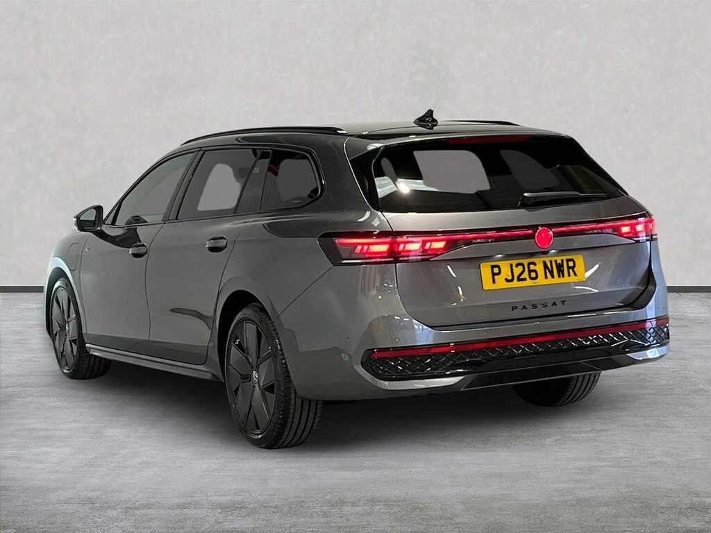 Volkswagen Passat 1.5 Tsi Ehybrid 19.7Kwh R-line Estate P PJ26NWR Grey #2