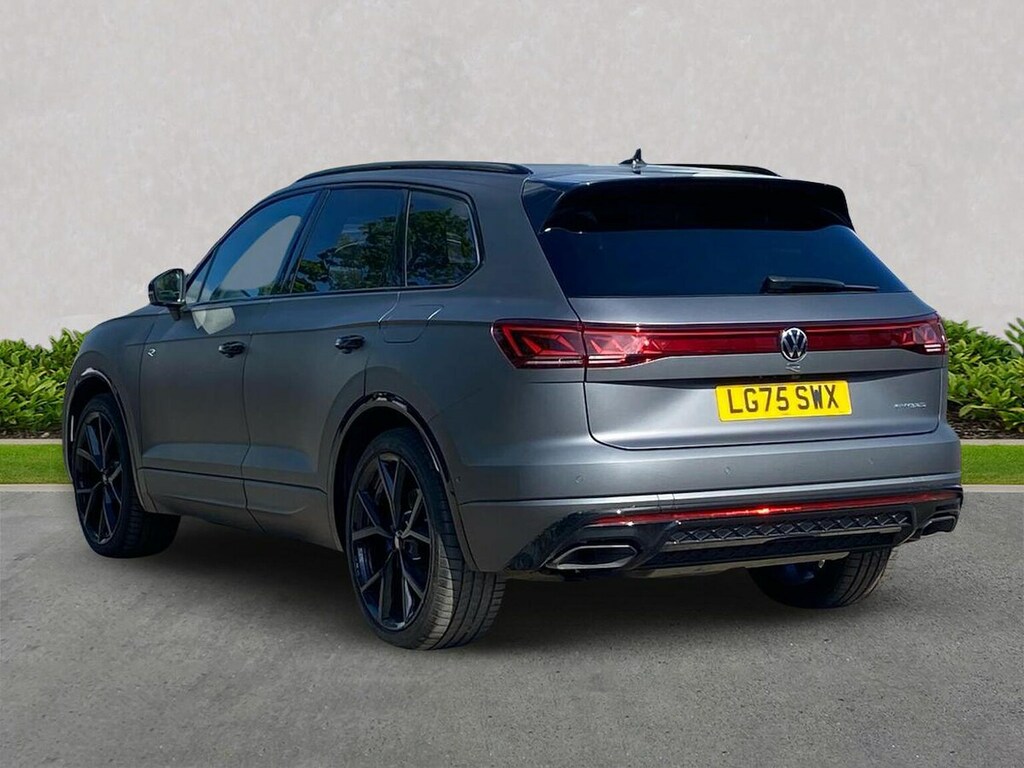 Volkswagen Touareg 3.0 V6 Tsi Ehybrid 14.3Kwh R Suv Plug-i Grey