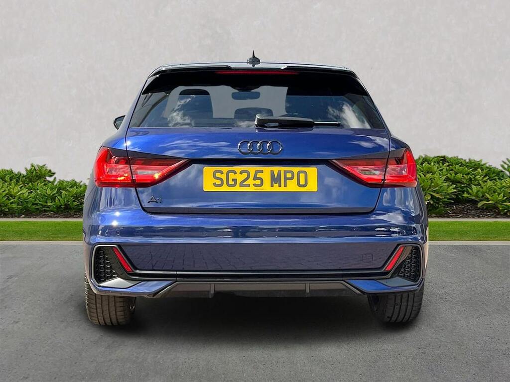 Audi A1 30 Tfsi Black Edition SG25MPO Blue #4
