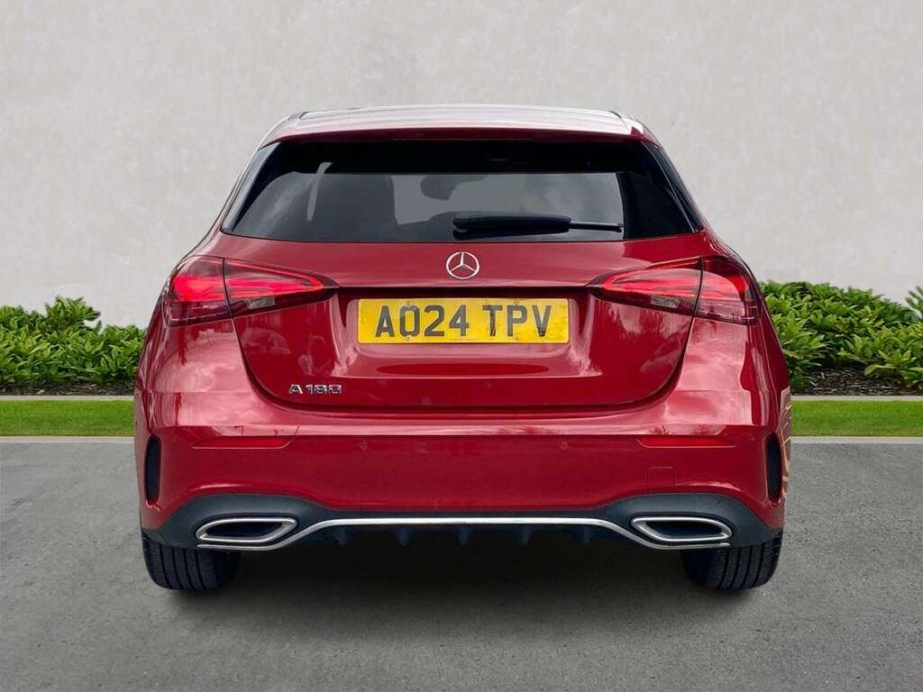 Mercedes-Benz A Class A180 Amg Line Executive Red #4