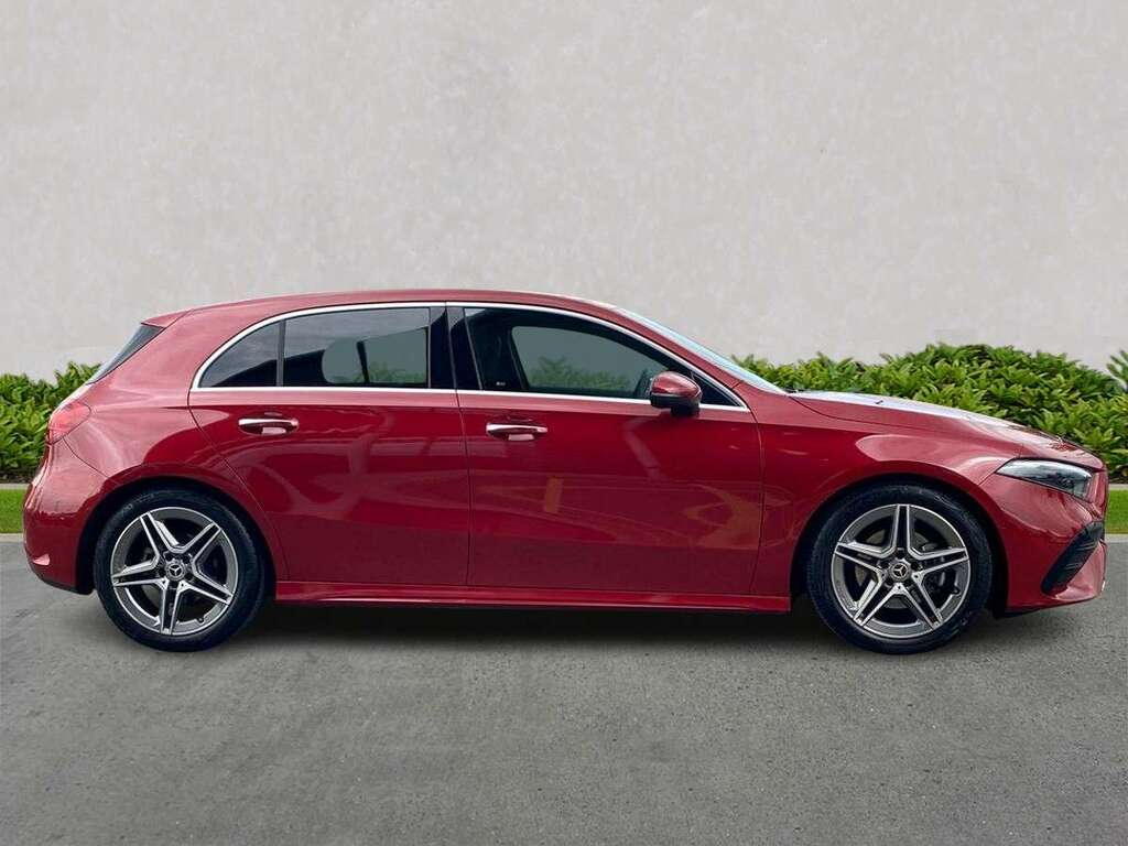 Mercedes-Benz A Class A180 Amg Line Executive Red #3