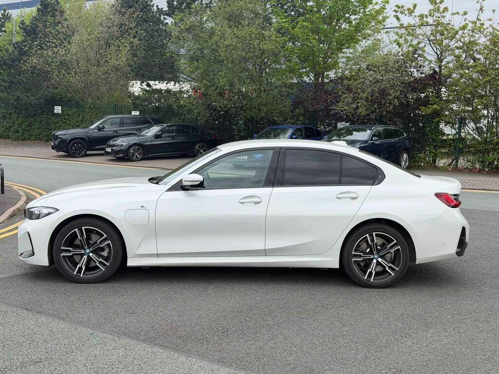 BMW 3 Series 330E M Sport Step DW24HJJ White #4