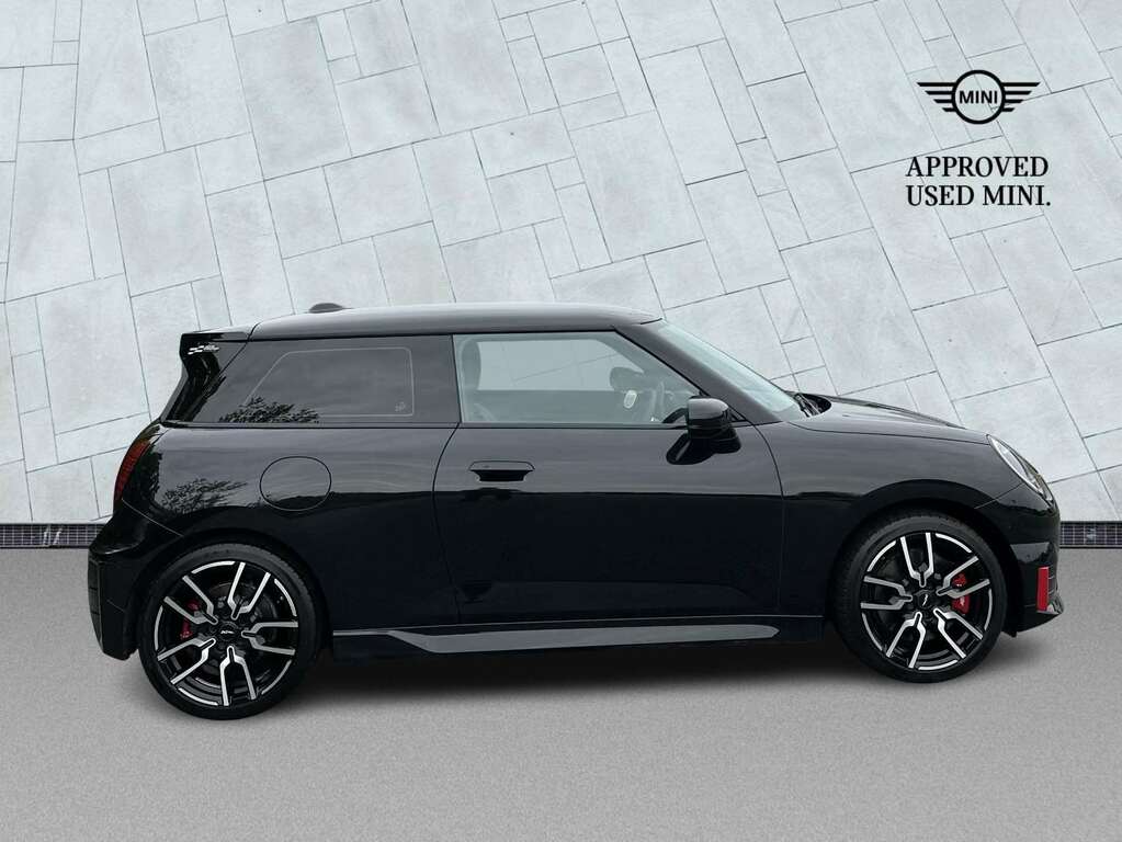 Mini Hatch 190Kw John Cooper Works 54Kwh SB25HPY Black #3