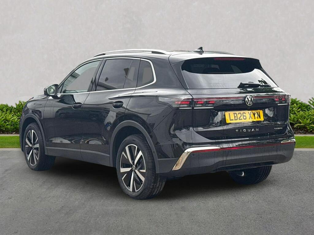 Volkswagen Tiguan 1.5 Tsi Ehybrid Style Dsg Black