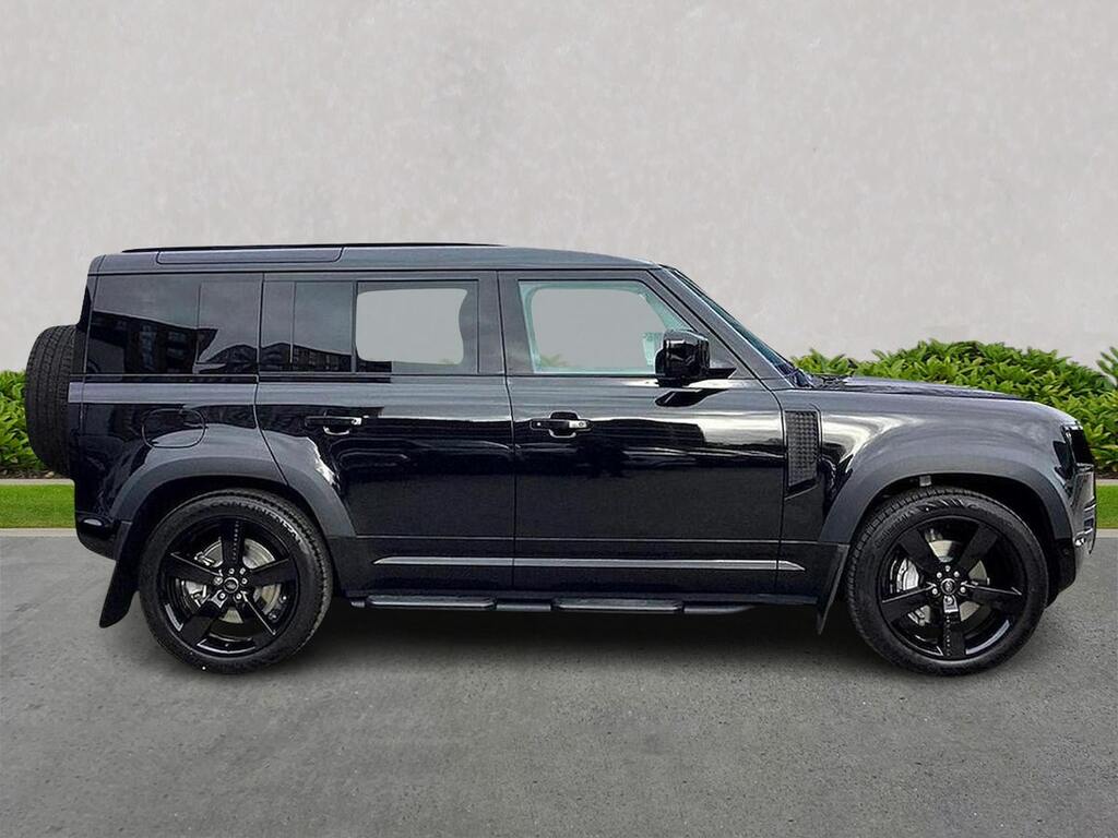 Land Rover Defender 130 3.0 D350 X-dynamic Hse 130 XRZ3841 Black #3