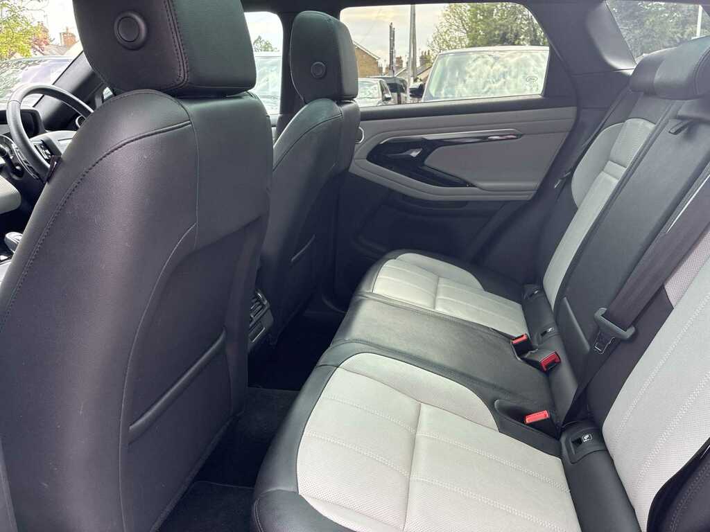 Land Rover Range Rover Evoque 2.0 D200 Evoque Edition CY22BZE Red #3