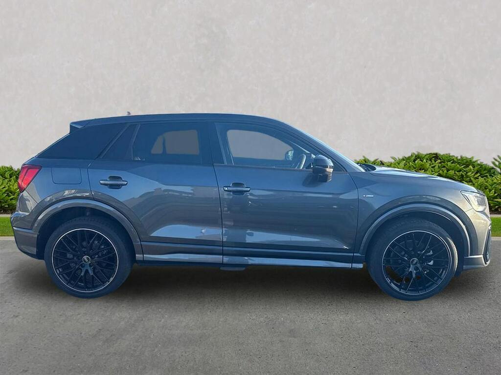 Audi Q2 35 Tfsi Black Edition S Tronic NK26XBL Grey #3