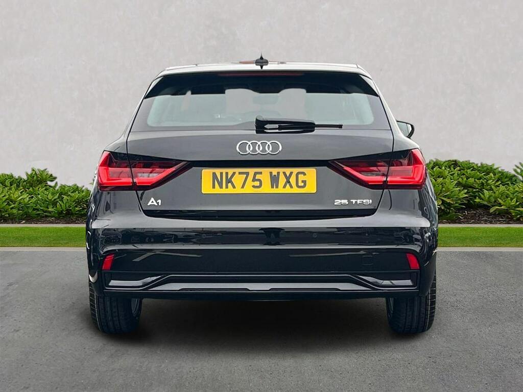 Audi A1 25 Tfsi Sport S Tronic NK75WXG Black #4
