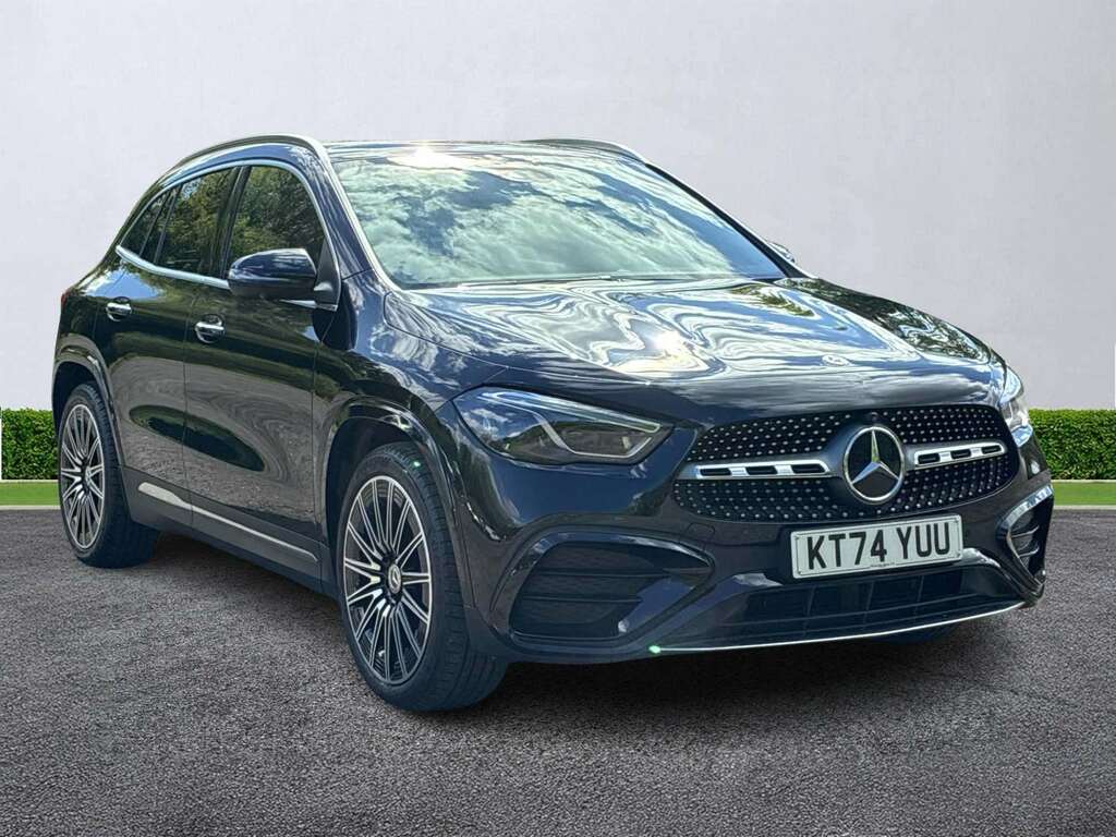 Mercedes-Benz GLA Class Gla 220D 4Matic Amg Line Premium Plus Black