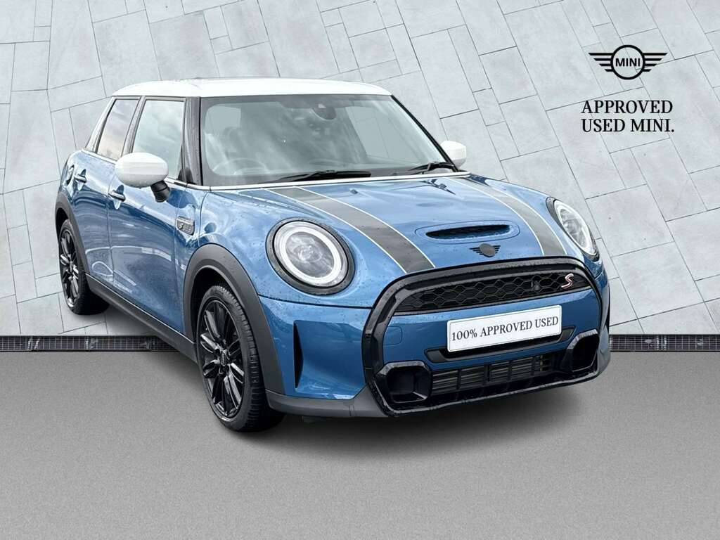 Mini Hatch 1.5 Cooper Exclusive Premium Blue