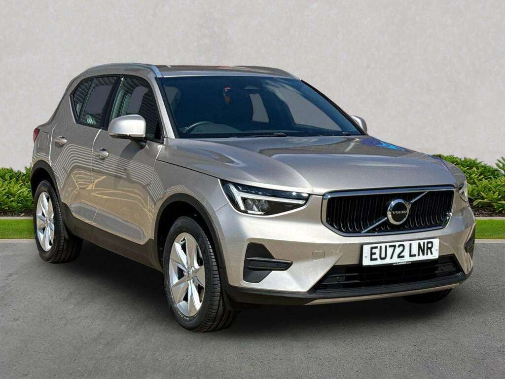 Volvo XC40 2.0 B3p Core Gold