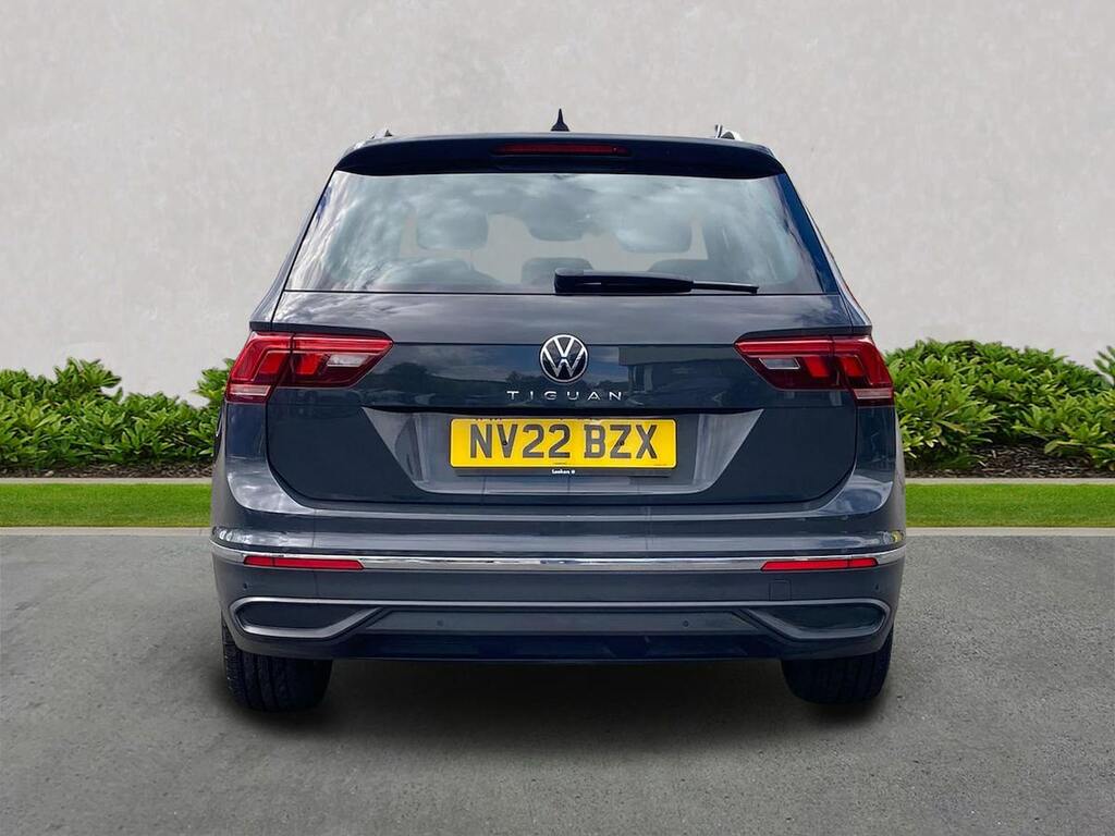 Volkswagen Tiguan 1.5 Tsi Life Suv Euro 6 Ss 1 NV22BZX Grey #3