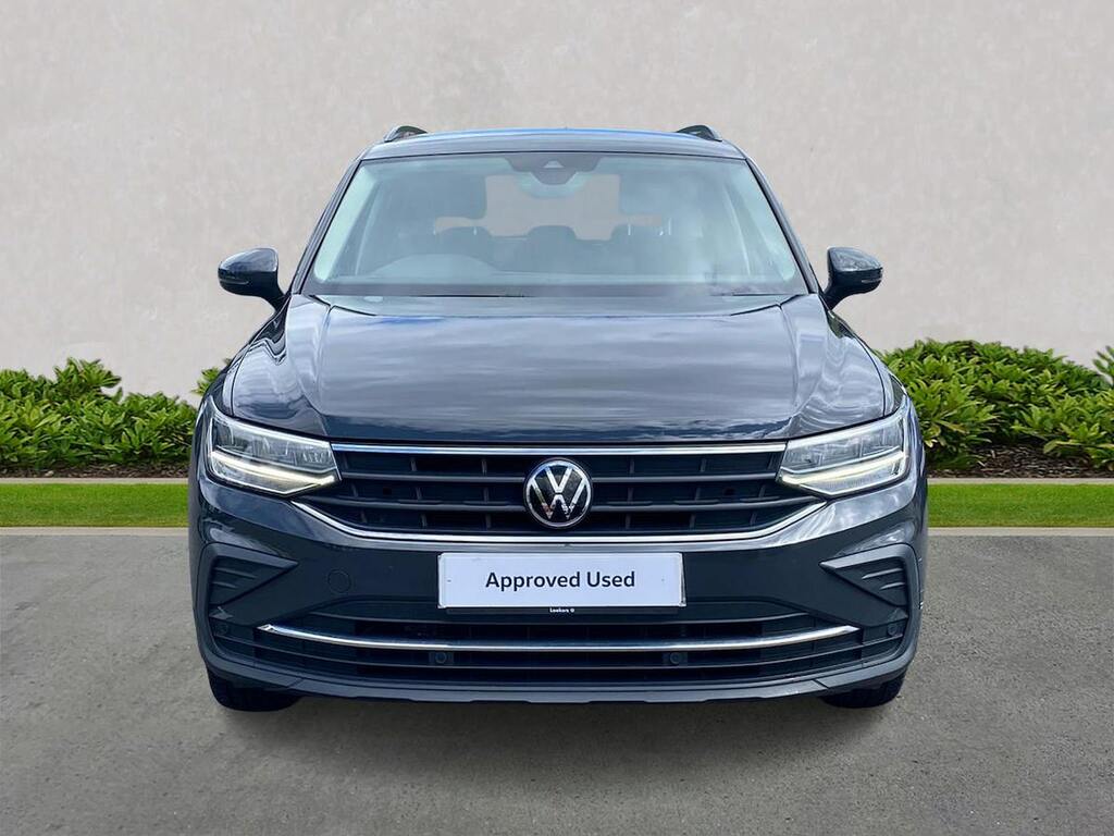 Volkswagen Tiguan 1.5 Tsi Life Suv Euro 6 Ss 1 NV22BZX Grey #4