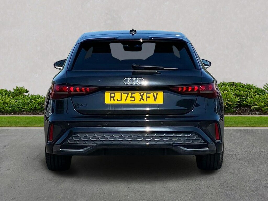 Audi A3 1.5 Tfsi 150 S Line S Tronic Tech Pack RJ75XFV Black #4