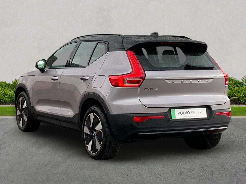Volvo EX40 185Kw Extended Range Plus 78Kwh Silver #2