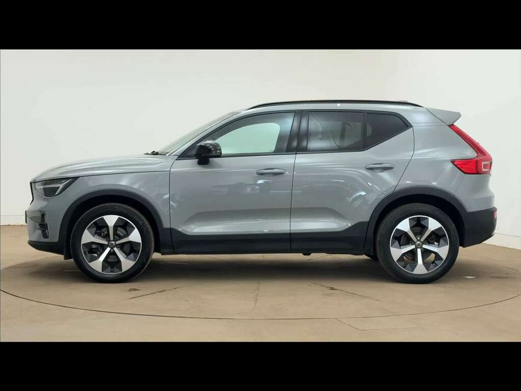 Volvo XC40 2.0 B4p Plus Dark RF25GZO Grey #2