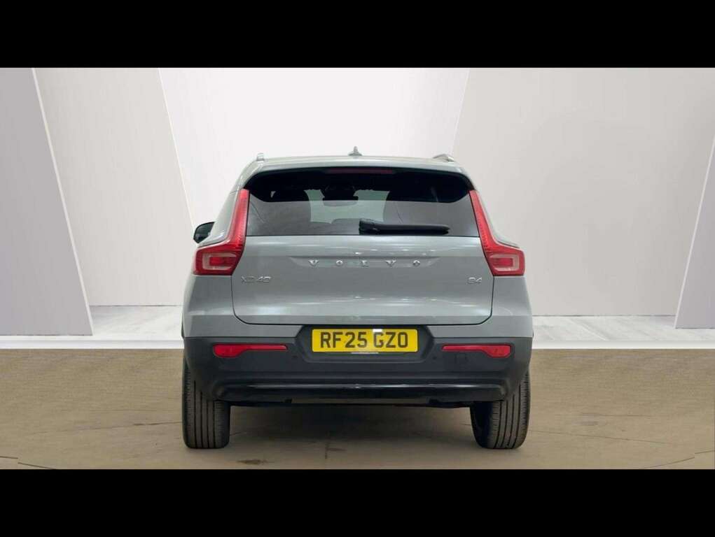 Volvo XC40 2.0 B4p Plus Dark RF25GZO Grey #6
