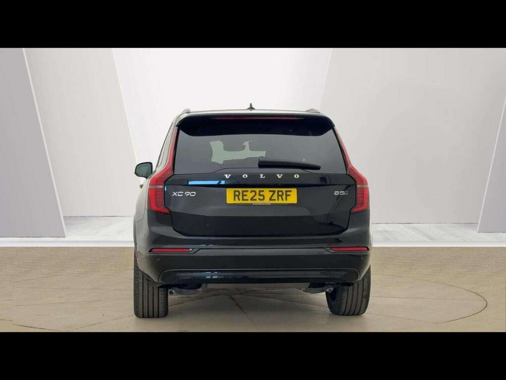 Volvo XC90 2.0 B5p Plus Dark Awd Geartronic RE25ZRF Black #4