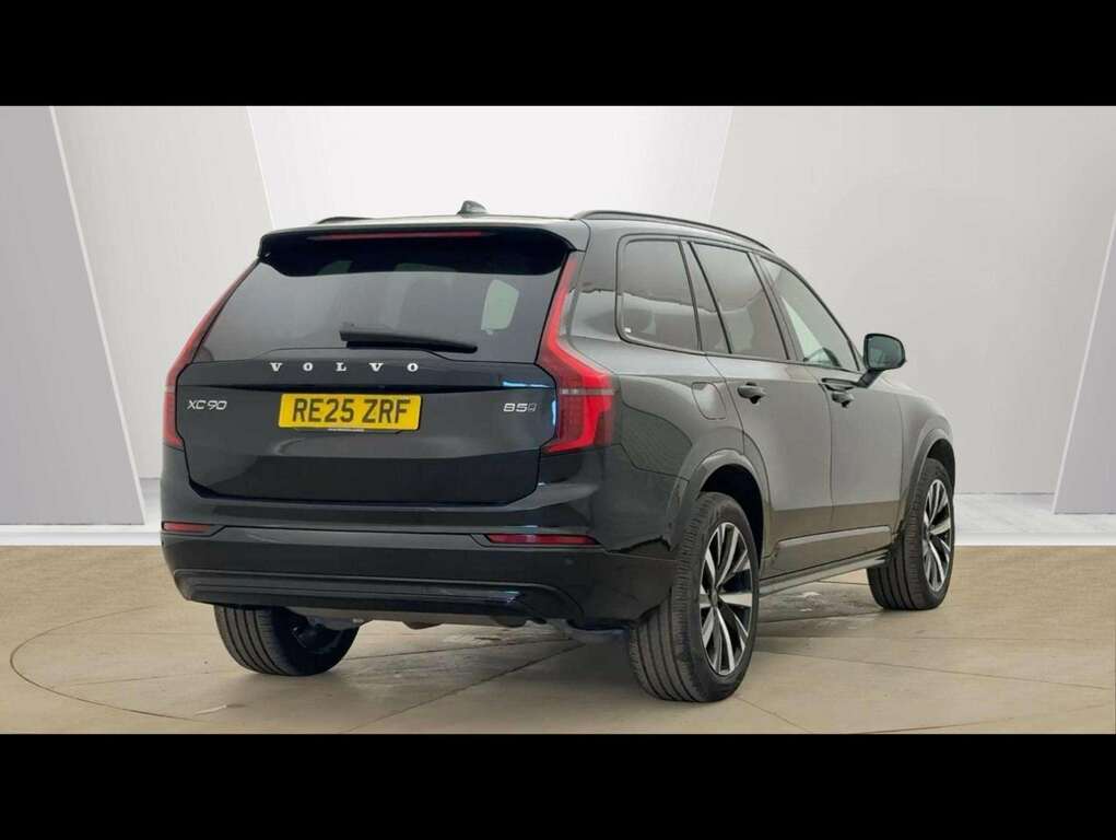Volvo XC90 2.0 B5p Plus Dark Awd Geartronic RE25ZRF Black #3