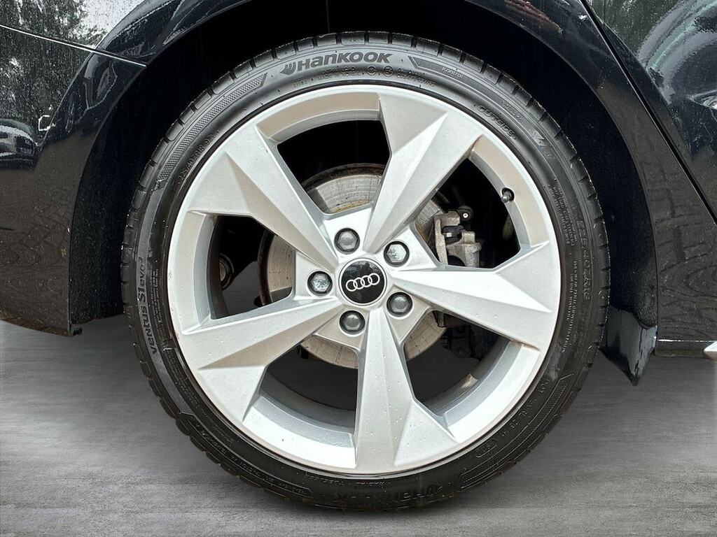 Audi A3 1.5 Tfsi 35 S Line Sportback S Tronic E GJ72YYF Black #6