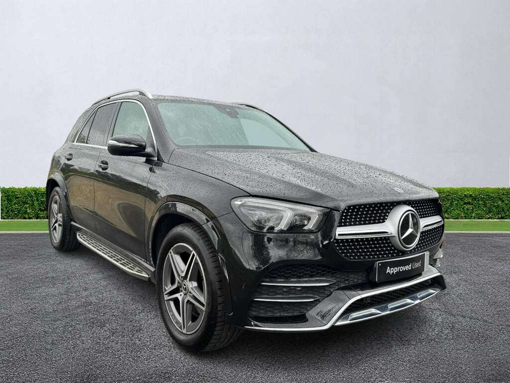 Mercedes-Benz GLE Class Gle 300D 4Matic Amg Line Premium 9G-tronic Black