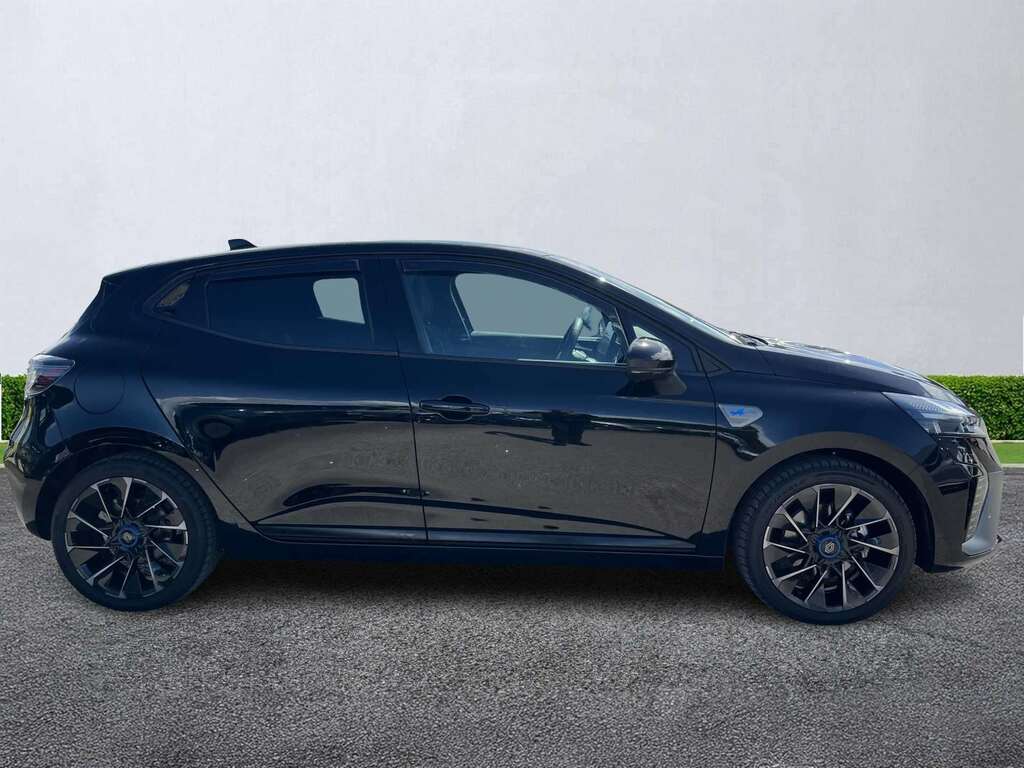 Renault Clio 1.6 E-tech Full Hybrid 145 Esprit Alpine MA25XCM Black #3