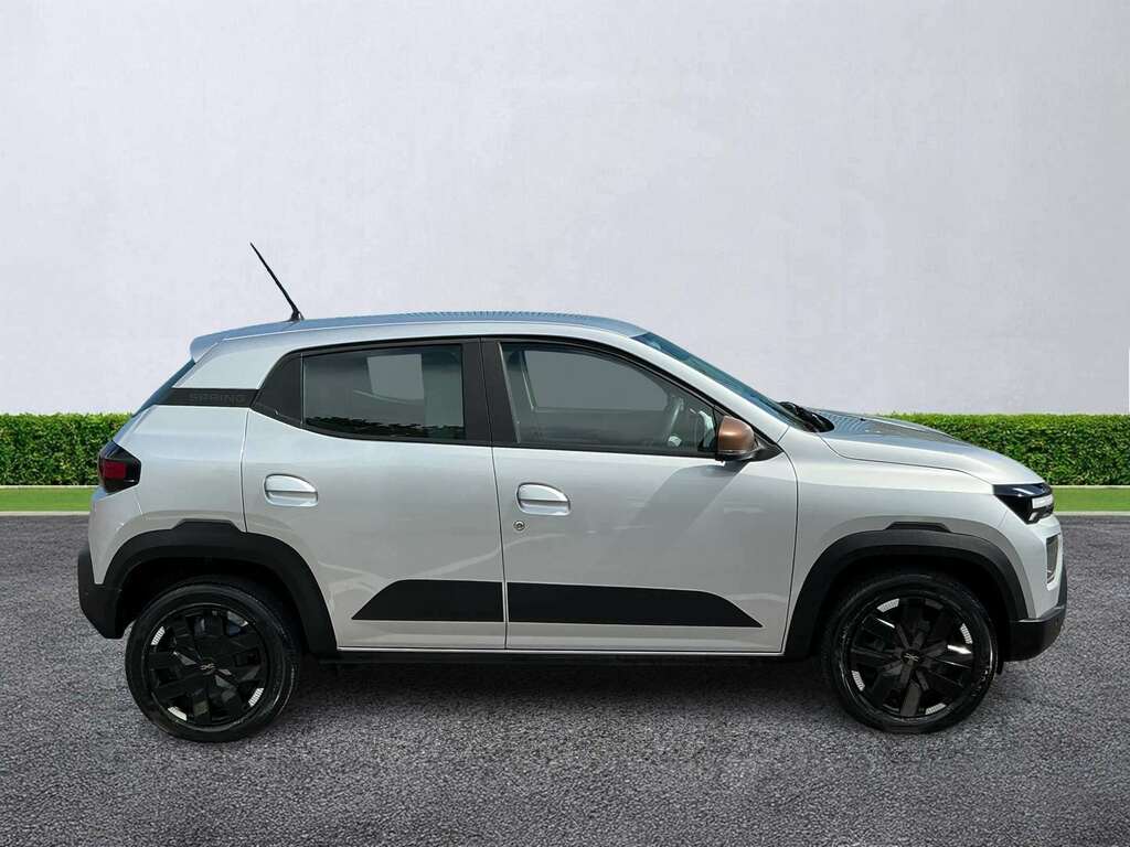 Dacia Spring 27Kwh Extreme 65 48Kw GD74WZA Grey #3