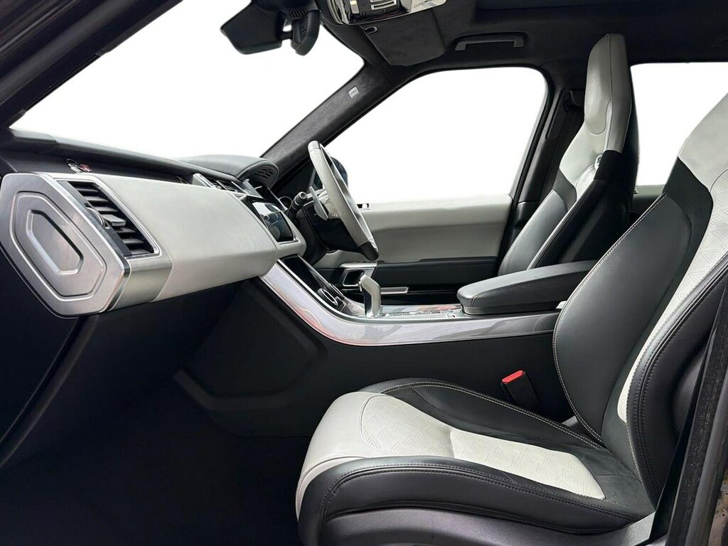 Land Rover Range Rover Sport 5.0 P575 Sc Svr SA21JNL Black #3