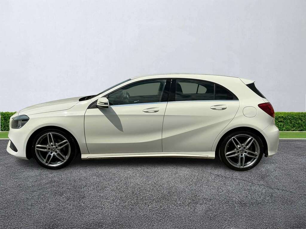 Mercedes-Benz A Class A200d Amg Line White #4