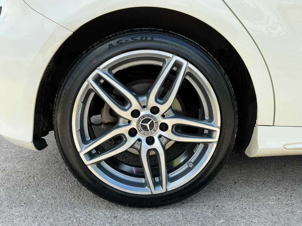 Mercedes-Benz A Class A200d Amg Line White #6