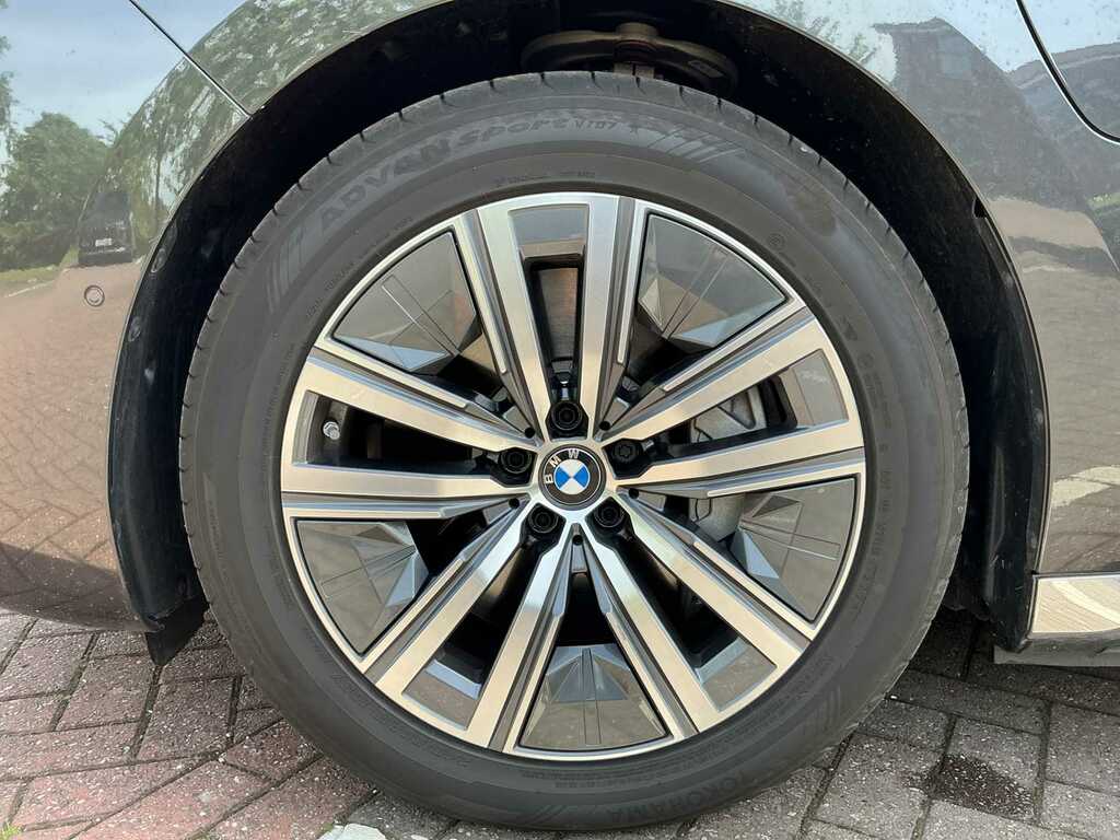 BMW 7 Series 750E Xdrive Excellence Grey #6