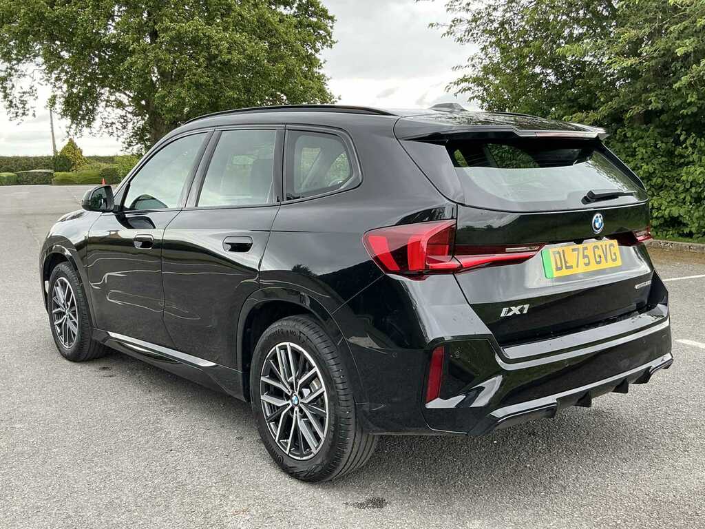 BMW iX1 150Kw Edrive20 M Sport 65Kwh DL75GVG Black #2