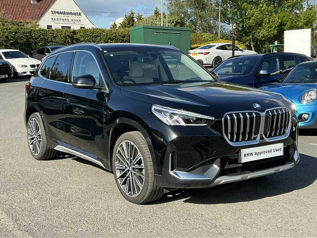 BMW X1 Xdrive 23I Mht Xline Step Black