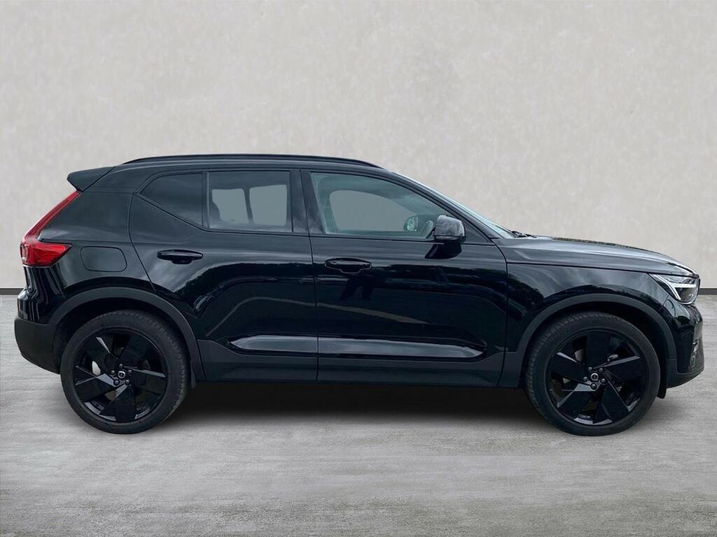 Volvo XC40 2.0 B4 Mhev Plus Black Edition Suv Hybr WRZ7138 Black #3