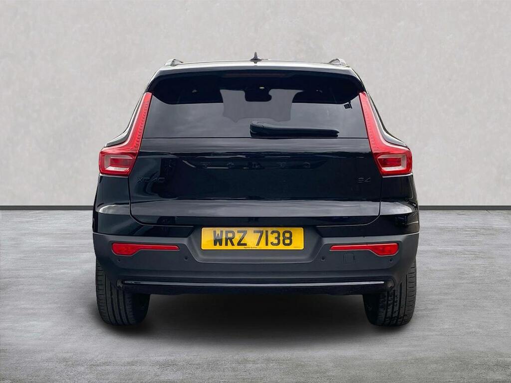 Volvo XC40 2.0 B4 Mhev Plus Black Edition Suv Hybr WRZ7138 Black #4