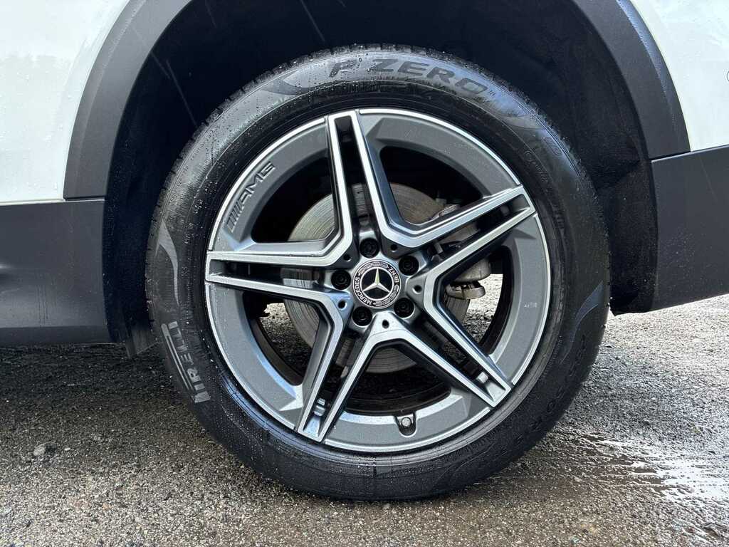Mercedes-Benz GLB Class Glb 200 Amg Line Executive 7G-tronic KP25BXX White #6