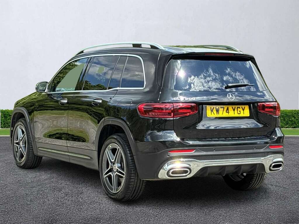 Mercedes-Benz GLB Class Glb 200 Amg Line Premium 7G-tronic Black #2