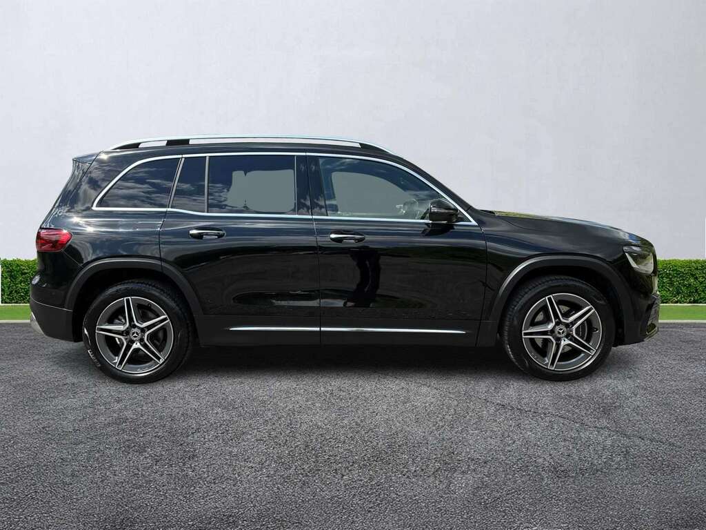 Mercedes-Benz GLB Class Glb 200 Amg Line Premium 7G-tronic Black #3